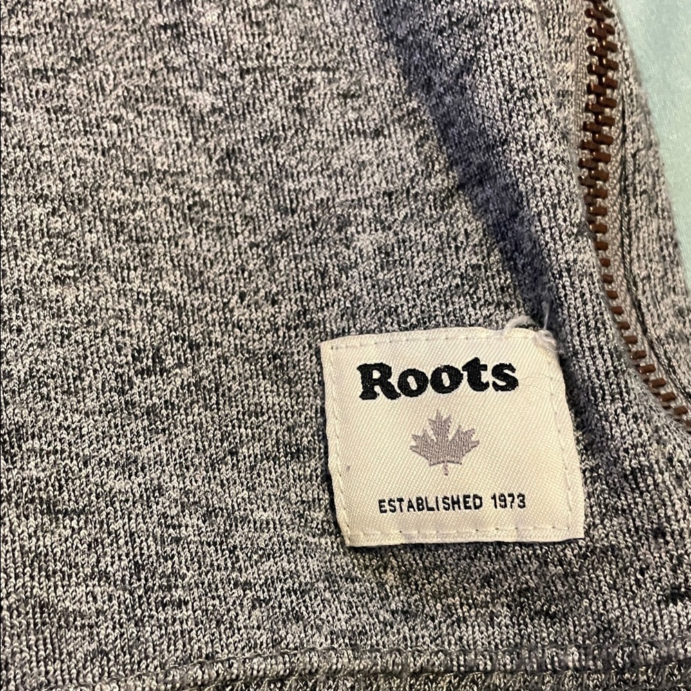 Roots Heather Gray Hooded Sweater for Women xsmall - Picture 2 of 11